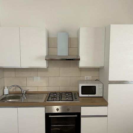 Fly & Stay Apartments فيوميتشينو المظهر الخارجي الصورة